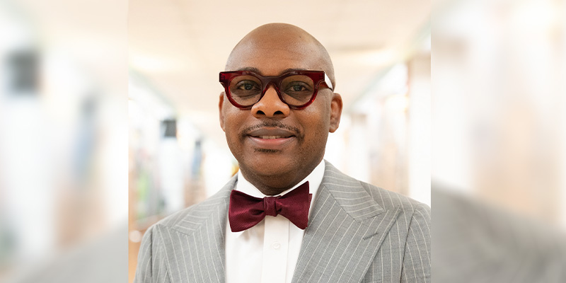 Dr. Juan Alexander
