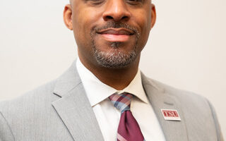 Mens Basketball Head Coach Corey Lowery