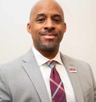 Mens Basketball Head Coach Corey Lowery
